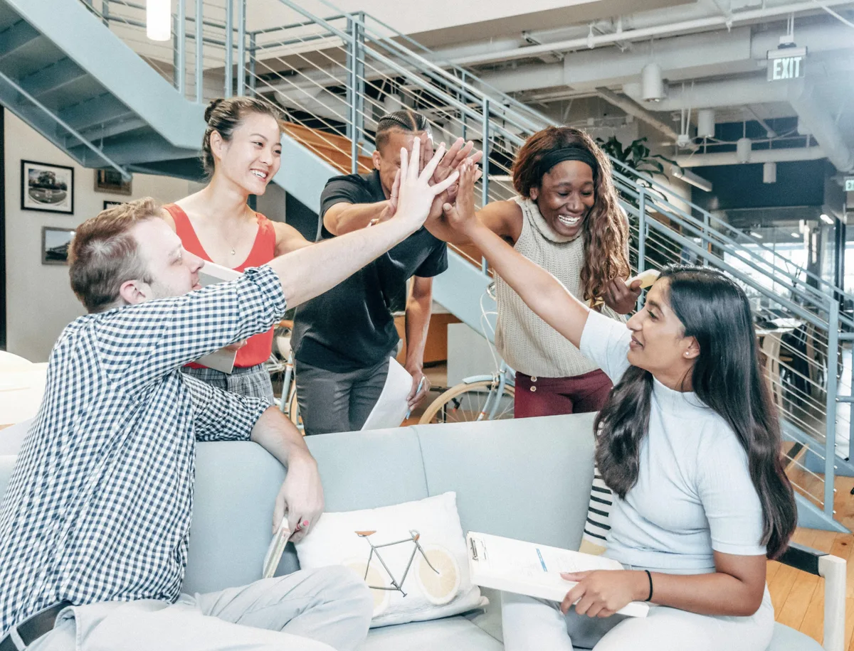 Una agencia de marketing que concreta nuevos clientes como partner ventasxmayor.com.mx